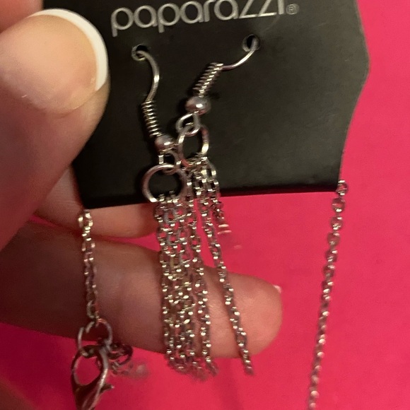 Paparazzi Blue Pendant Necklace with Chain Mail Earrings 🐼🐼🐼 - Picture 9 of 11